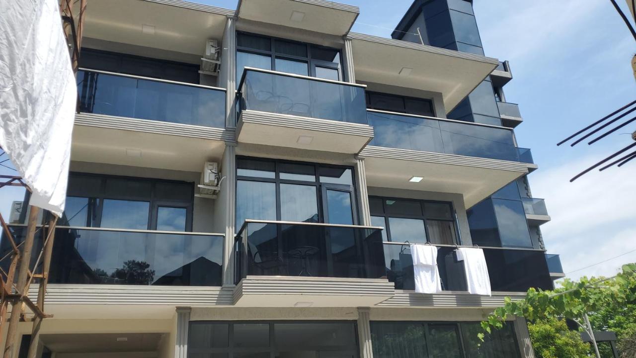 Magnolia Hotel Agmashenebeli コブレチ エクステリア 写真