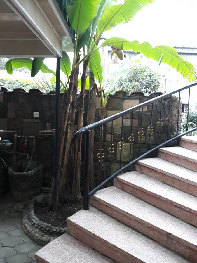 Magnolia Hotel Agmashenebeli コブレチ エクステリア 写真